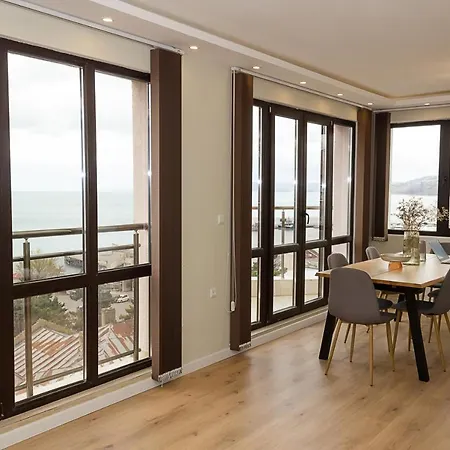Seaview Haven - Elegant 2bd Flat In By Flat Mаnager Apartman *