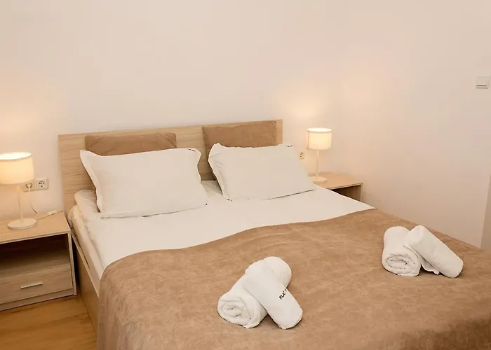 Seaview Haven - Elegant 2bd Flat In By Flat Mаnager Lejlighed *