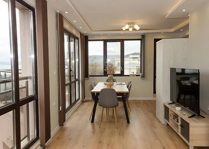 Seaview Haven - Elegant 2bd Flat In By Flat Mаnager *