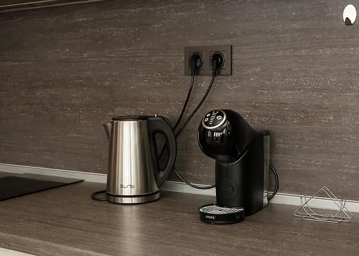 Apartament Seaview Haven - Elegant 2bd Flat In By Flat Mаnager